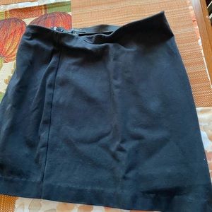 5 skirts; winner takes them all.